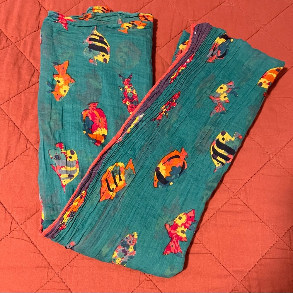 TROPICAL FISH PRINT SCARF/SARONG